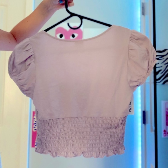 Aritzia Sunday Best crop top - Picture 2 of 2